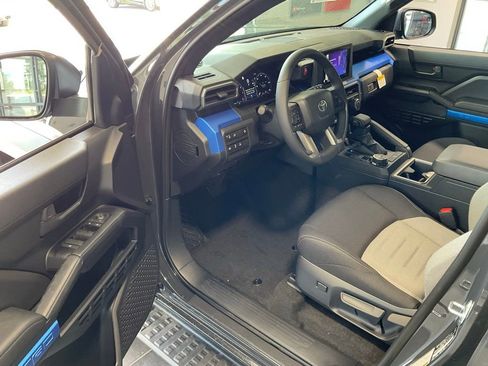 New 2026 Toyota 4Runner TRD Off-Road AWD/4WD image 9