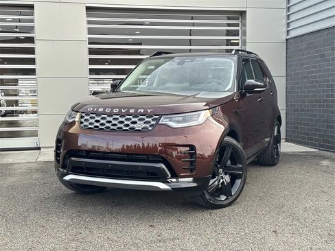 New 2026 Land Rover Discovery Limited Edition image 1