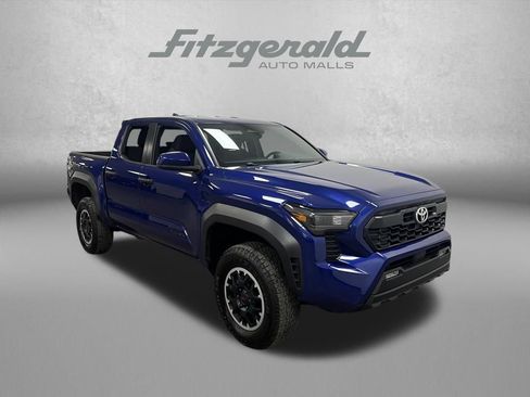 Used 2024 Toyota Tacoma TRD Off-Road AWD/4WD image 8