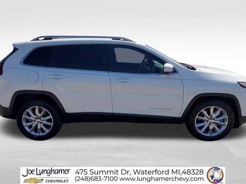 Used 2015 Jeep Cherokee Limited FWD image 9