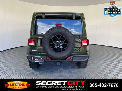 Used 2024 Jeep Wrangler Unlimited AWD/4WD image 6