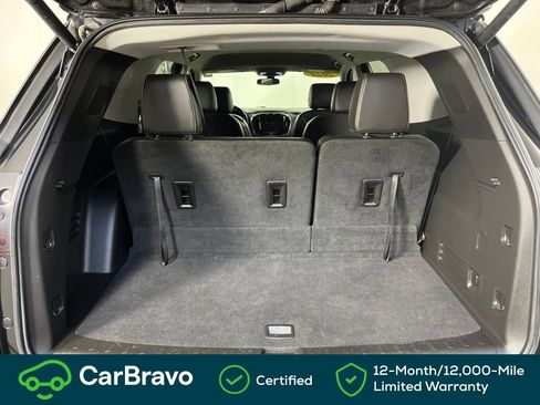 Used 2021 Chevrolet Traverse LT AWD/4WD image 7