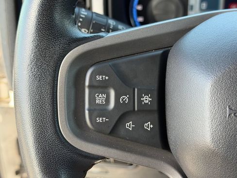 Used 2023 Ford Bronco Wildtrak AWD/4WD image 25