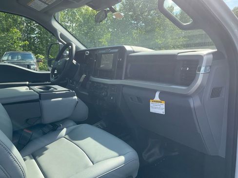 New 2026 Ford F450 XL w/ XL Driver Assist Package AWD/4WD image 11