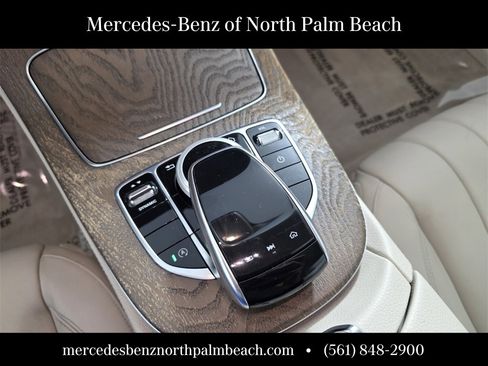 Used 2020 Mercedes-Benz E 350 4MATIC Sedan image 26