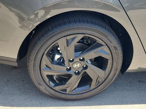 New 2026 Hyundai Elantra SEL w/ Cargo Package FWD image 29