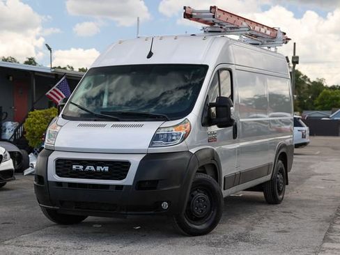 Used 2022 RAM ProMaster 2500 FWD image 1