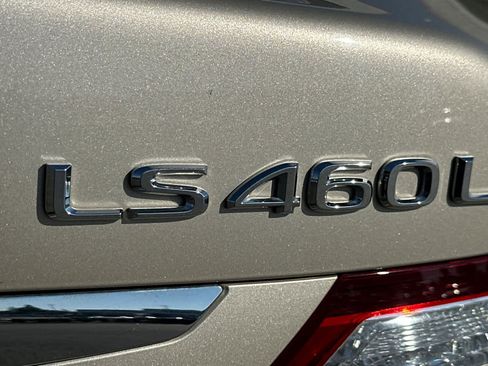 Used 2010 Lexus LS 460 L image 32