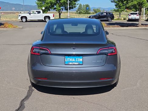 Used 2019 Tesla Model 3 Long Range AWD/4WD image 13