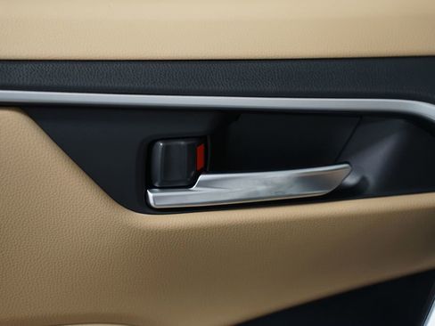 New 2025 Toyota RAV4 XLE image 32