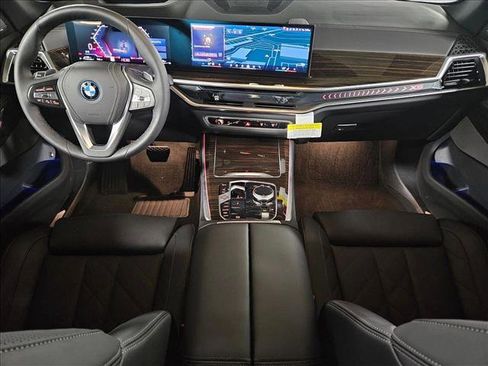 New 2026 BMW X5 xDrive50e w/ Premium Package image 15