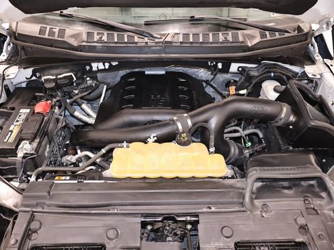 Used 2016 Ford F150 XLT w/ Equipment Group 302A Luxury AWD/4WD image 42