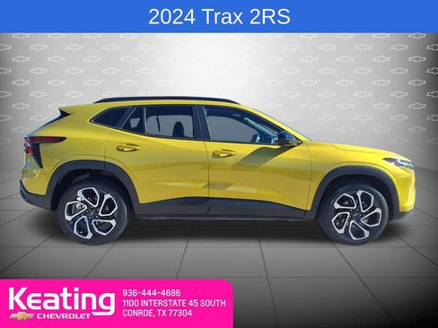 Used 2024 Chevrolet Trax RS w/ Driver Confidence Package image 10