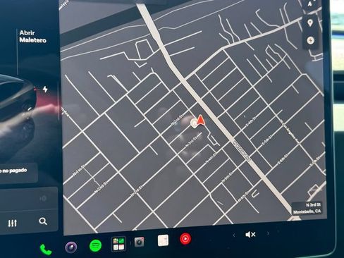 Used 2025 Tesla Model 3 Long Range RWD image 17