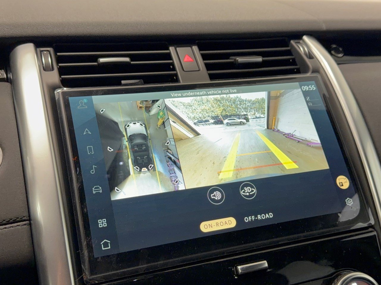 New 2026 Land Rover Discovery S AWD/4WD image 24