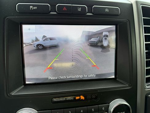 Used 2020 Ford Expedition Max XLT image 31