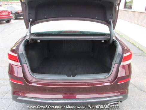 Used 2020 Kia Optima LX image 22