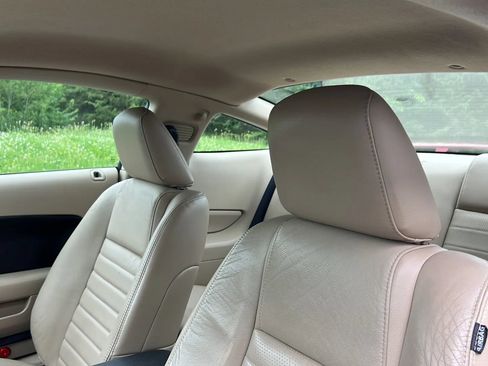 Used 2007 Ford Mustang GT RWD image 11