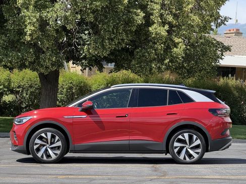 Used 2021 Volkswagen ID.4 Pro S w/ Gradient Package AWD/4WD image 8