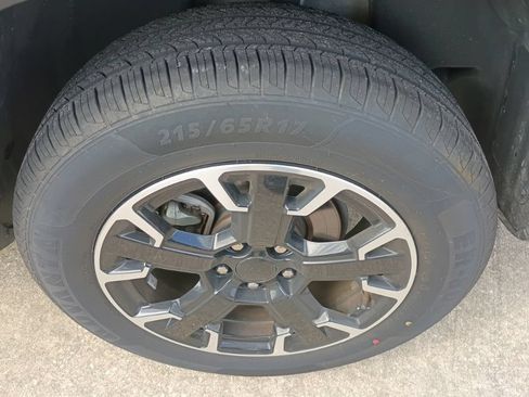 Certified 2023 Jeep Renegade Trailhawk AWD/4WD image 9