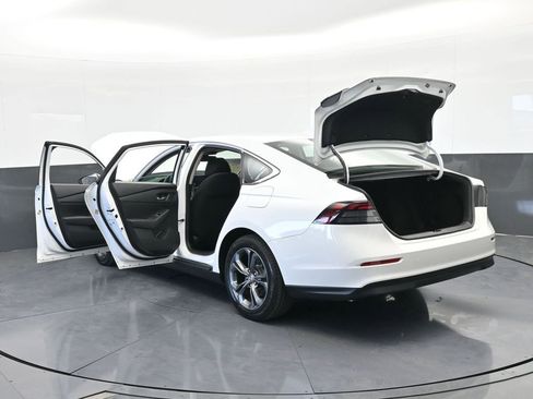 Used 2023 Honda Accord EX image 76