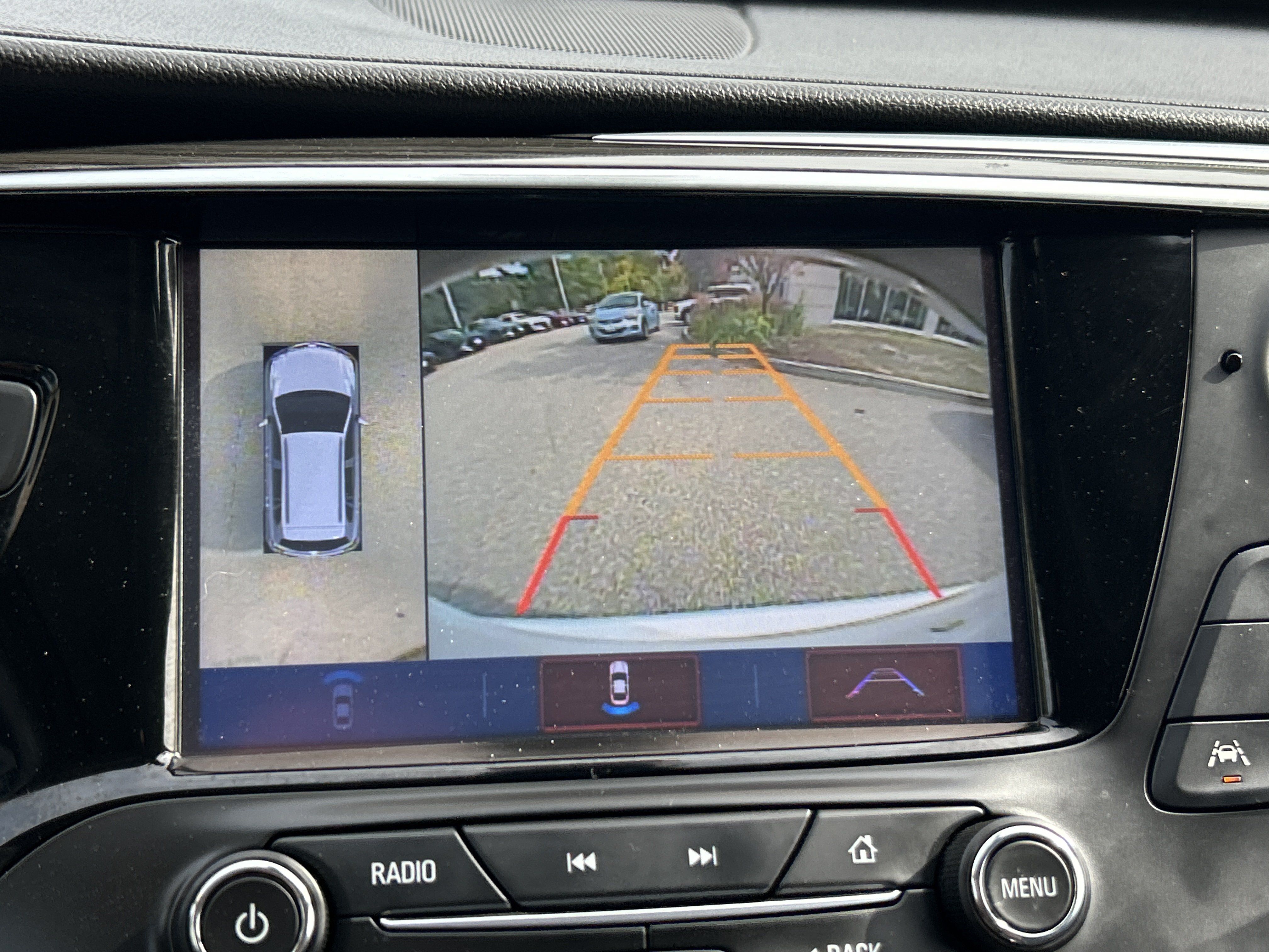 Used 2018 Buick Envision Premium w/ Driver Confidence Package AWD/4WD image 26