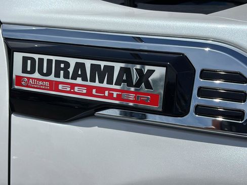 Certified 2024 GMC Sierra 2500 SLT w/ Max Trailering Package AWD/4WD image 10