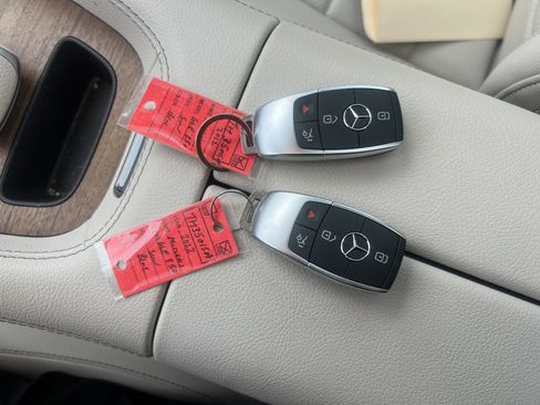 Certified 2022 Mercedes-Benz GLE 350 4MATIC image 38