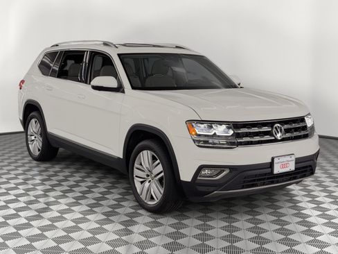 Used 2018 Volkswagen Atlas SEL Premium image 7