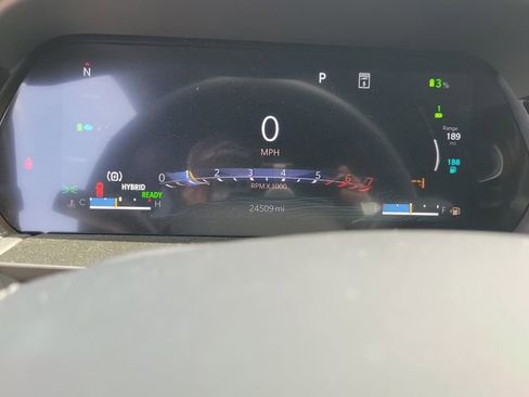 Used 2023 Jeep Grand Cherokee Overland w/ Advanced Protech Group III image 24