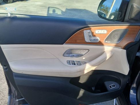 Used 2021 Mercedes-Benz GLE 350 GLE 350 Sport Utility 4D w/ Premium Package image 11