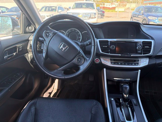 Used 2015 Honda Accord EX-L image 16