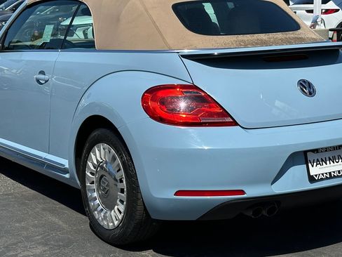 Used 2014 Volkswagen Beetle 1.8T FWD image 5