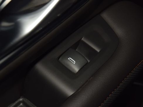Used 2024 GMC Yukon AT4 AWD/4WD image 49