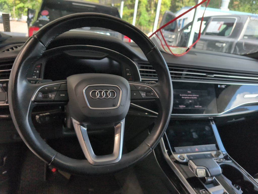 Used 2021 Audi Q7 2.0T Premium Plus w/ Executive Package AWD/4WD image 14