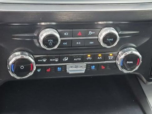 Used 2026 Ford F250 Lariat w/ Tremor Off-Road Package AWD/4WD image 26