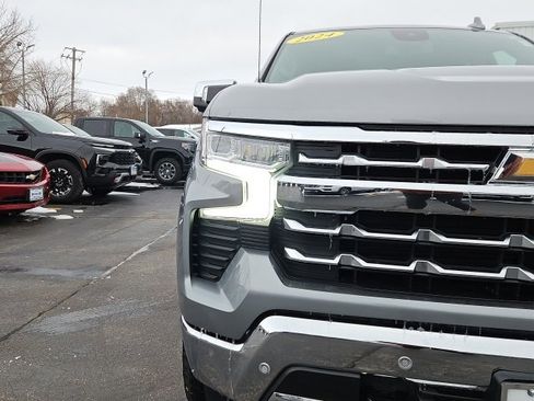 Certified 2024 Chevrolet Silverado 1500 LTZ w/ LTZ Convenience Package II image 3