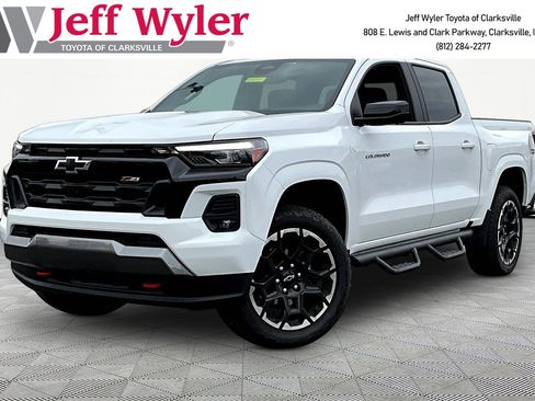 Used 2026 Chevrolet Colorado Z71 w/ Technology Package AWD/4WD image 1