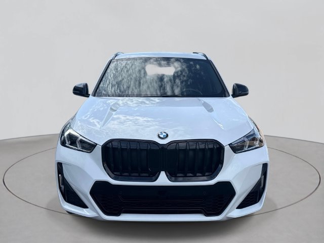 Used 2023 BMW X1 xDrive28i w/ M Sport Package AWD/4WD image 2