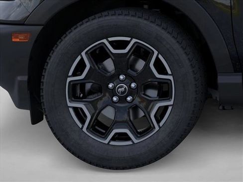 New 2025 Ford Bronco Sport Outer Banks w/ Outer Banks Tech Package+ AWD/4WD image 19