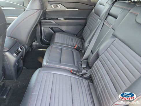New 2026 Ford Explorer ST-Line w/ ST-Line Street Pack AWD/4WD image 7
