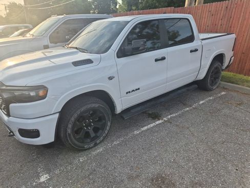 Used 2026 RAM 1500 Lone Star AWD/4WD image 6