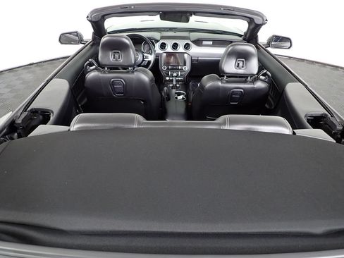 Used 2021 Ford Mustang GT Premium RWD image 17