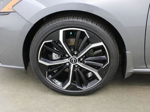 Certified 2026 Nissan Altima 2.5 SR FWD image 27