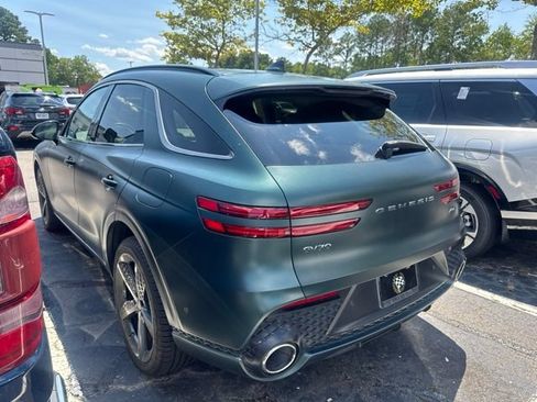 Used 2024 Genesis GV70 3.5T Sport w/ Sport Advanced Package AWD/4WD image 6
