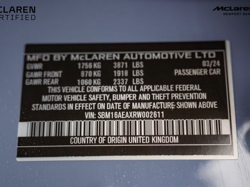 Used 2024 McLaren Artura image 36
