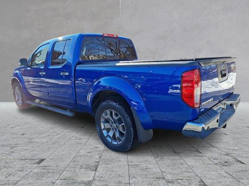 Used 2014 Nissan Frontier SL w/ SL Moonroof Package image 4