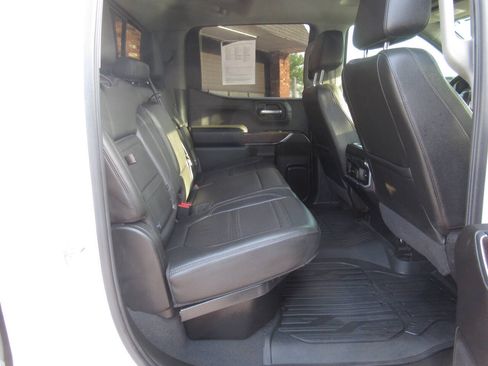 Used 2022 GMC Sierra 1500 Denali w/ Denali Reserve Package AWD/4WD image 13