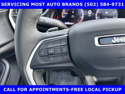 Used 2024 Jeep Grand Cherokee Altitude image 21