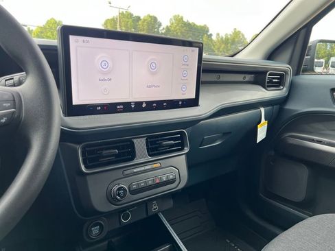 New 2025 Ford Maverick XLT w/ Black Appearance Package image 24